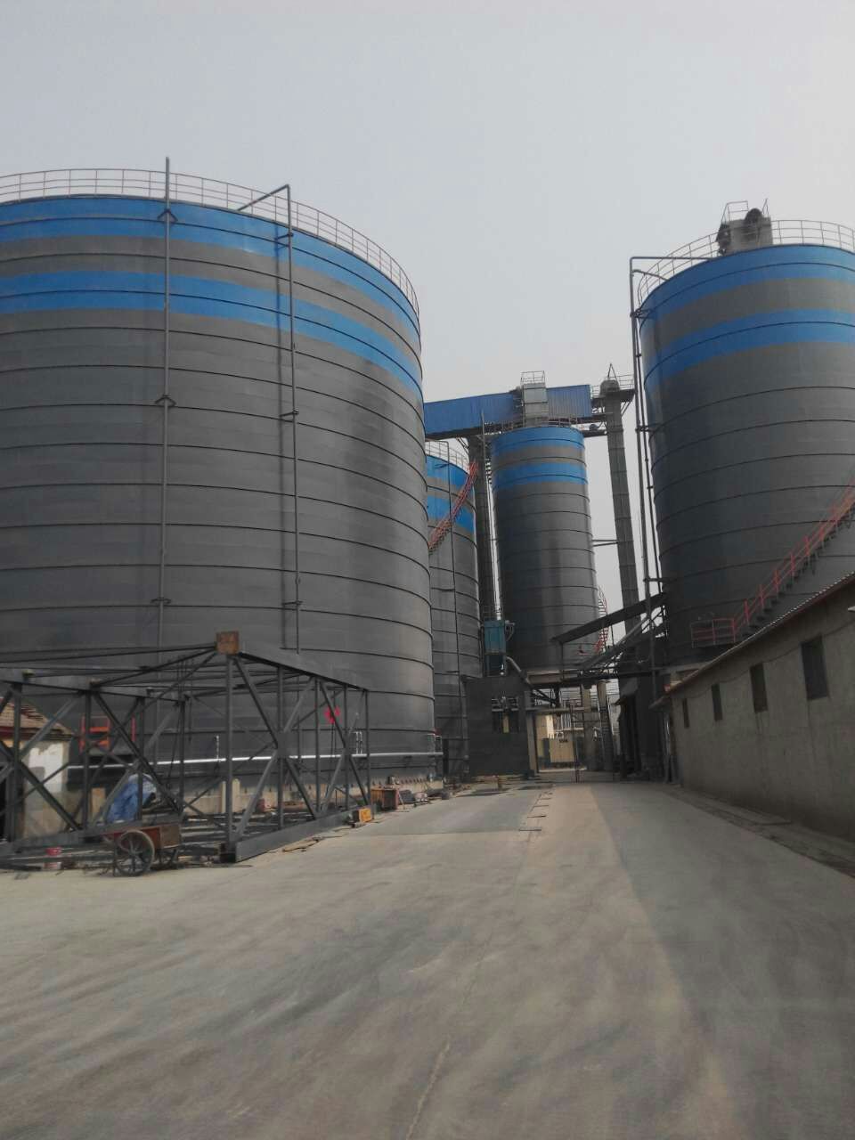 金秀粉煤灰储存库基础怎么建造